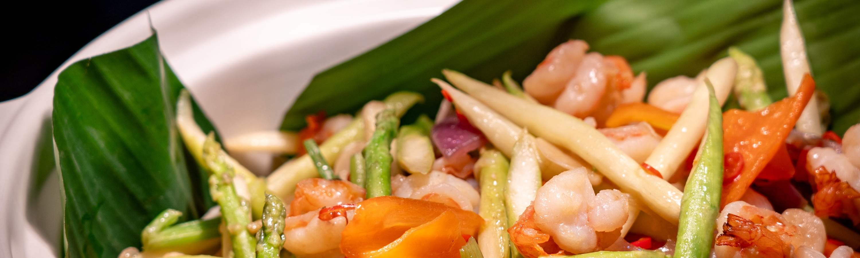 Khuyến mãi đồ ăn Buffet tối